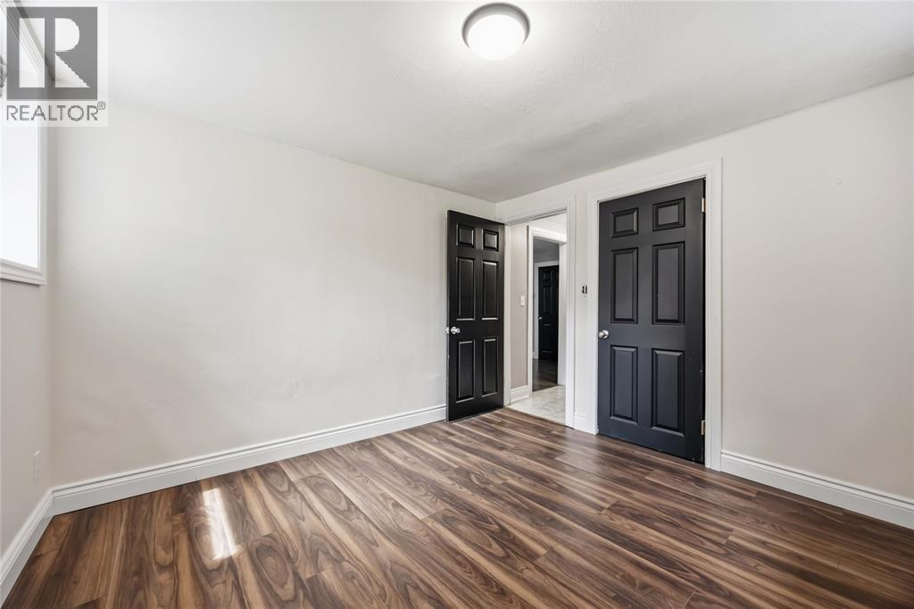 751 Ross Avenue, Sarnia, Ontario N7T 1K4 - Photo 47 - 26019355