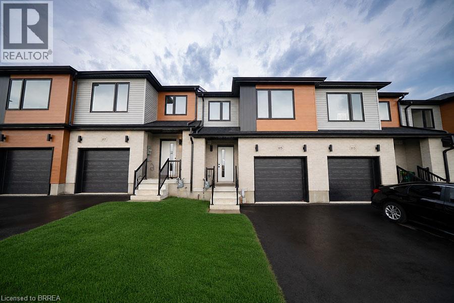 115 MATTINGLEY Street, Paris, Ontario