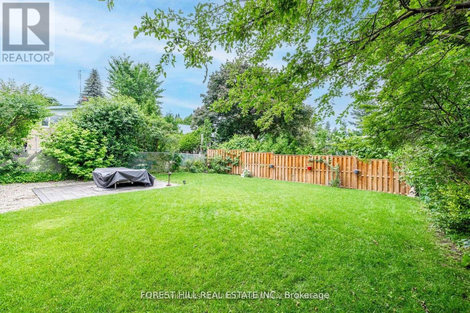 49 Ravenscroft Circle, Toronto, Ontario  M2K 1K1 - Photo 38 - C13155696