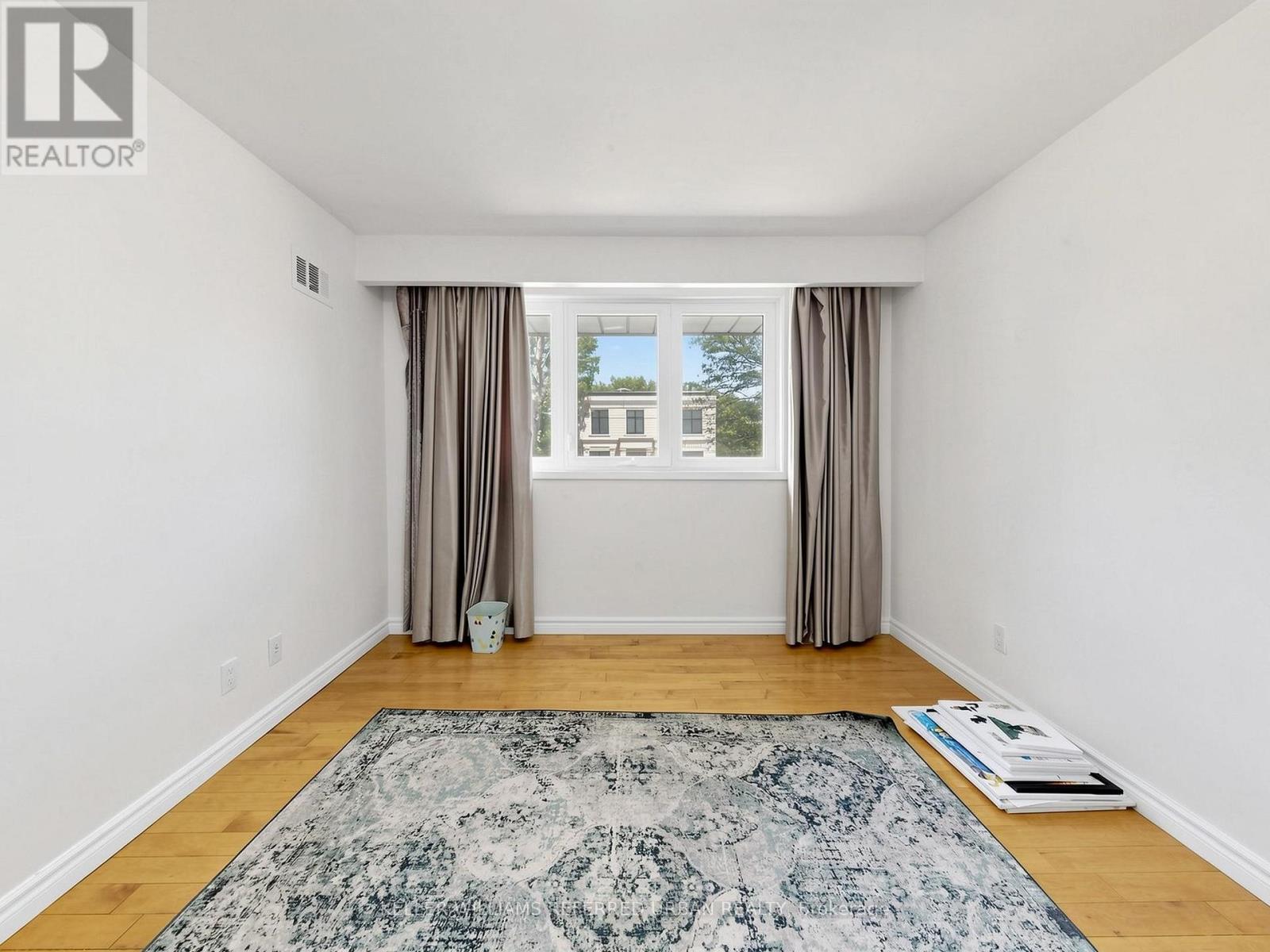 32 Wycliffe Crescent, Toronto, Ontario  M2K 1V6 - Photo 27 - C13233342