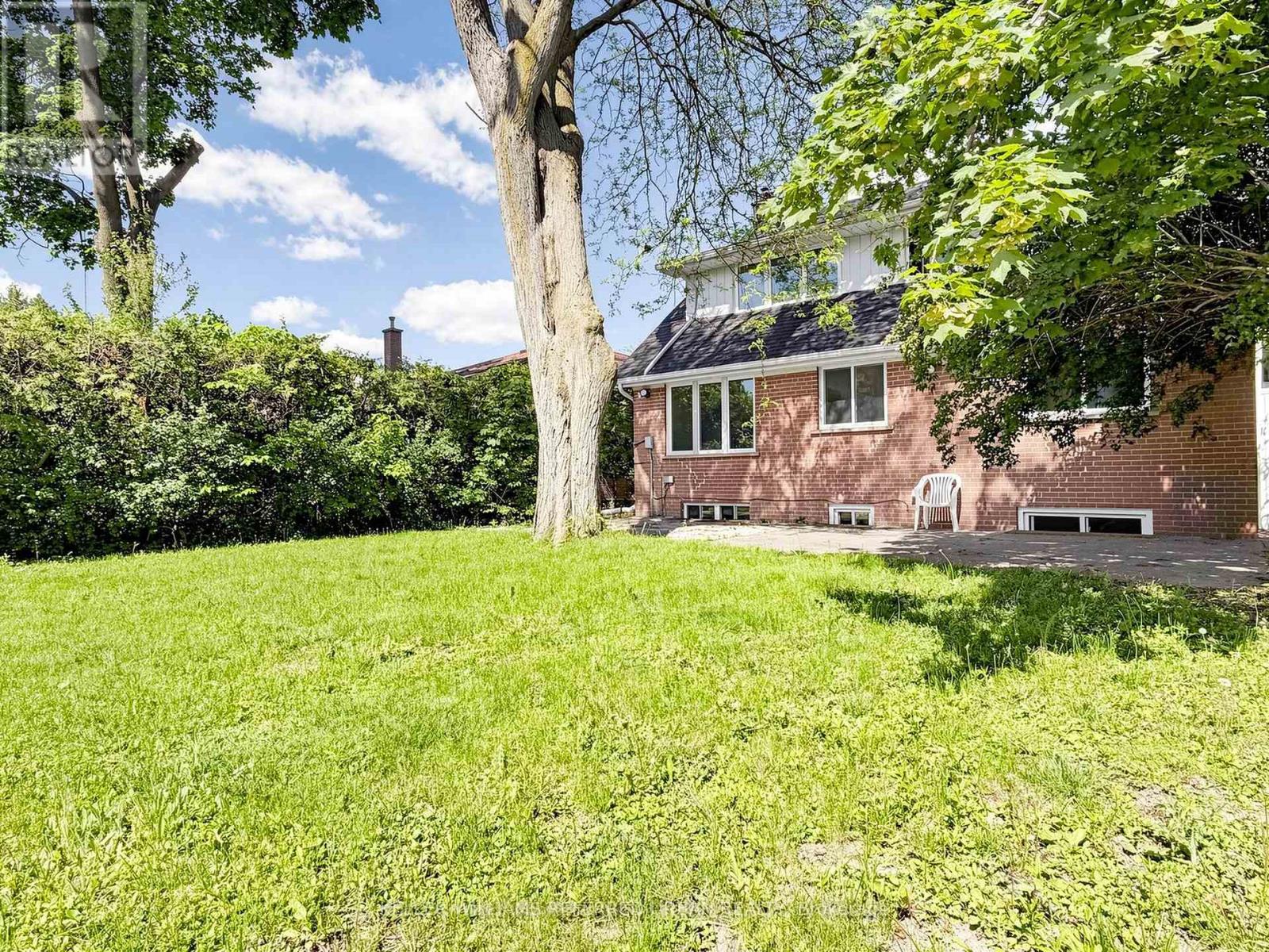 32 Wycliffe Crescent, Toronto, Ontario  M2K 1V6 - Photo 47 - C13233342
