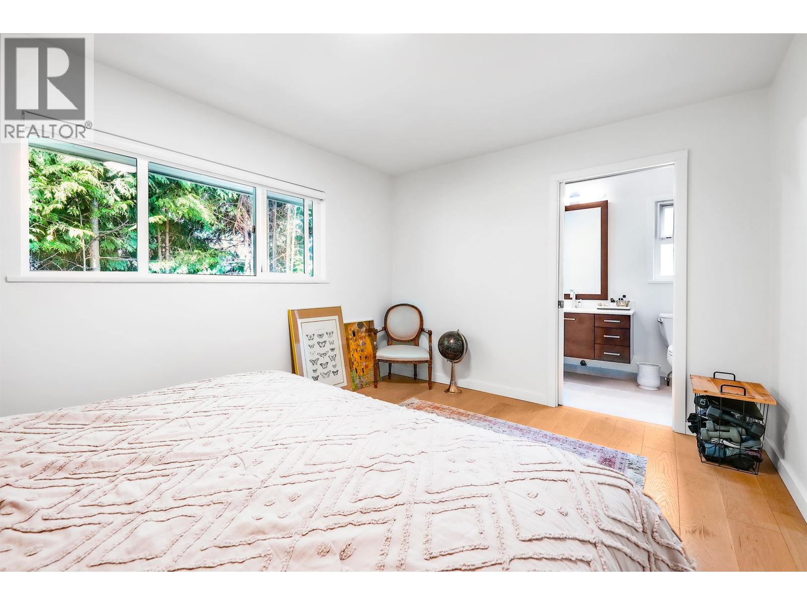 3277 Chesterfield Avenue, North Vancouver, British Columbia  V7N 3M8 - Photo 11 - R3154127