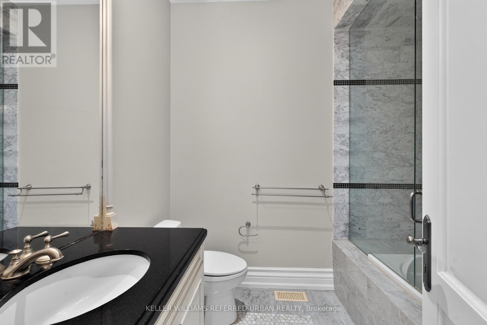 59 Munro Boulevard, Toronto, Ontario  M2P 1C3 - Photo 29 - C13466864