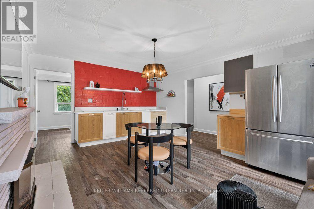 36 Fleetwell Court, Toronto, Ontario  M2R 1L3 - Photo 6 - C13540250