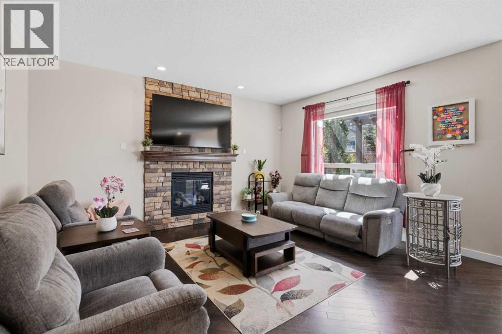 82 Brightonwoods Green SE, Calgary, Alberta  T2Z 0V8 - Photo 9 - A2334663