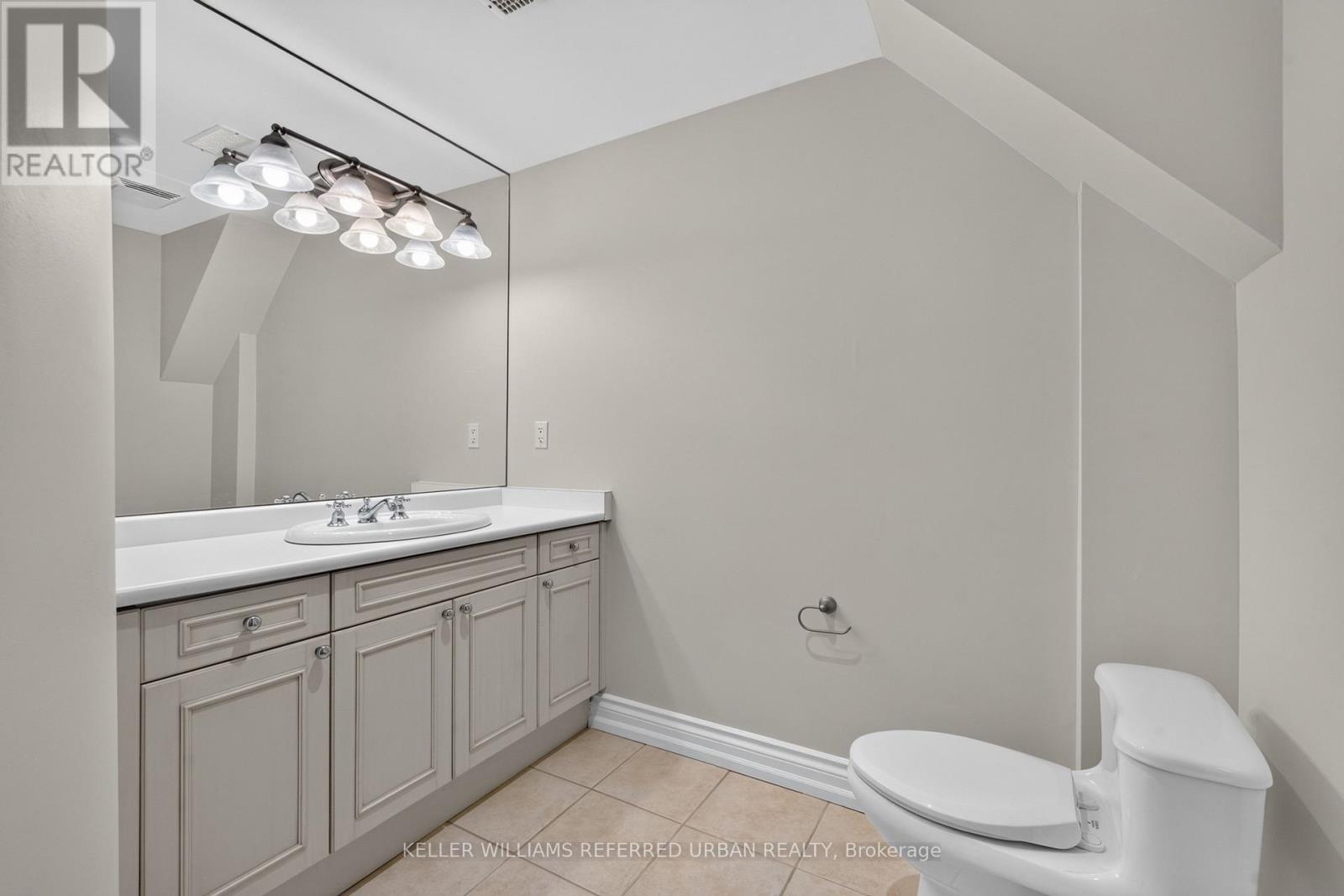 59 Munro Boulevard, Toronto, Ontario  M2P 1C3 - Photo 36 - C13466864