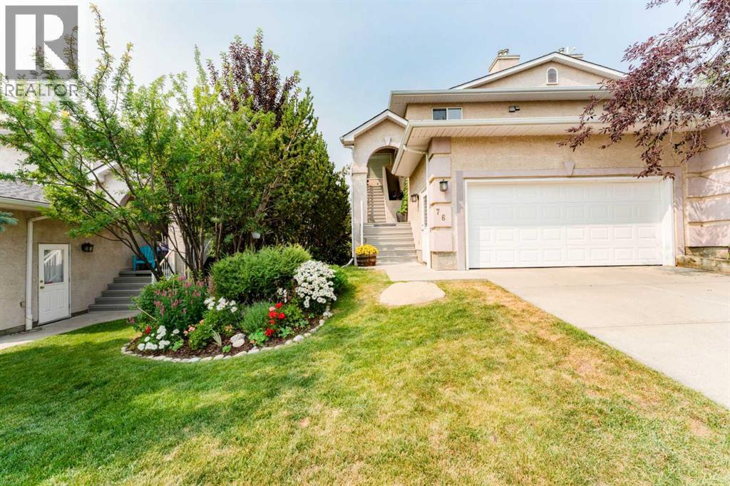 76 Sierra Morena Green SW, Calgary, Alberta  T3H 3E5 - Photo 2 - A2335954