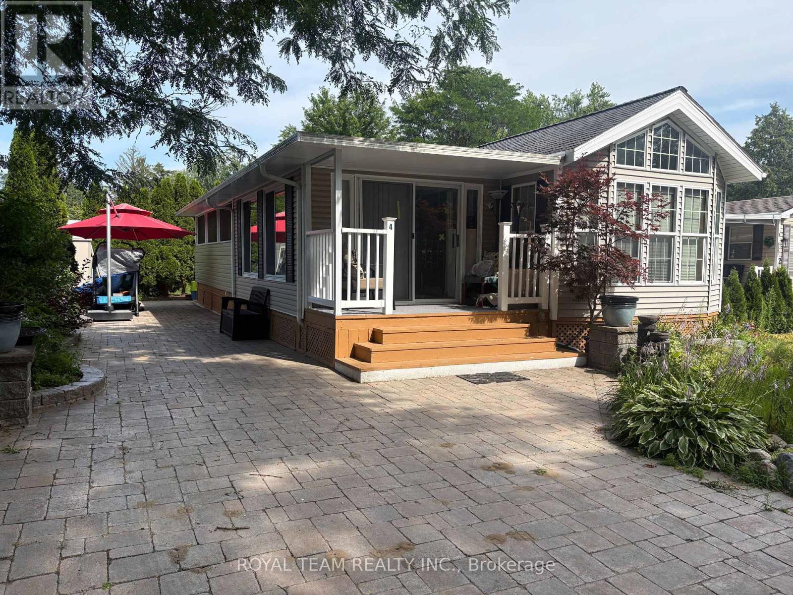 Site Maple Lane 4 - 15014 Ninth Line, Whitchurch-Stouffville, Ontario L4A 2Y3 - Photo 2 - N13658946