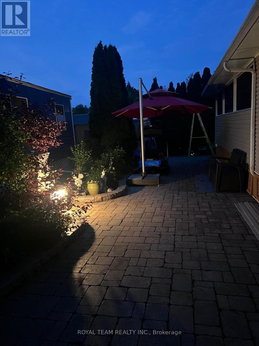 Site Maple Lane 4 - 15014 Ninth Line, Whitchurch-Stouffville, Ontario L4A 2Y3 - Photo 16 - N13658946