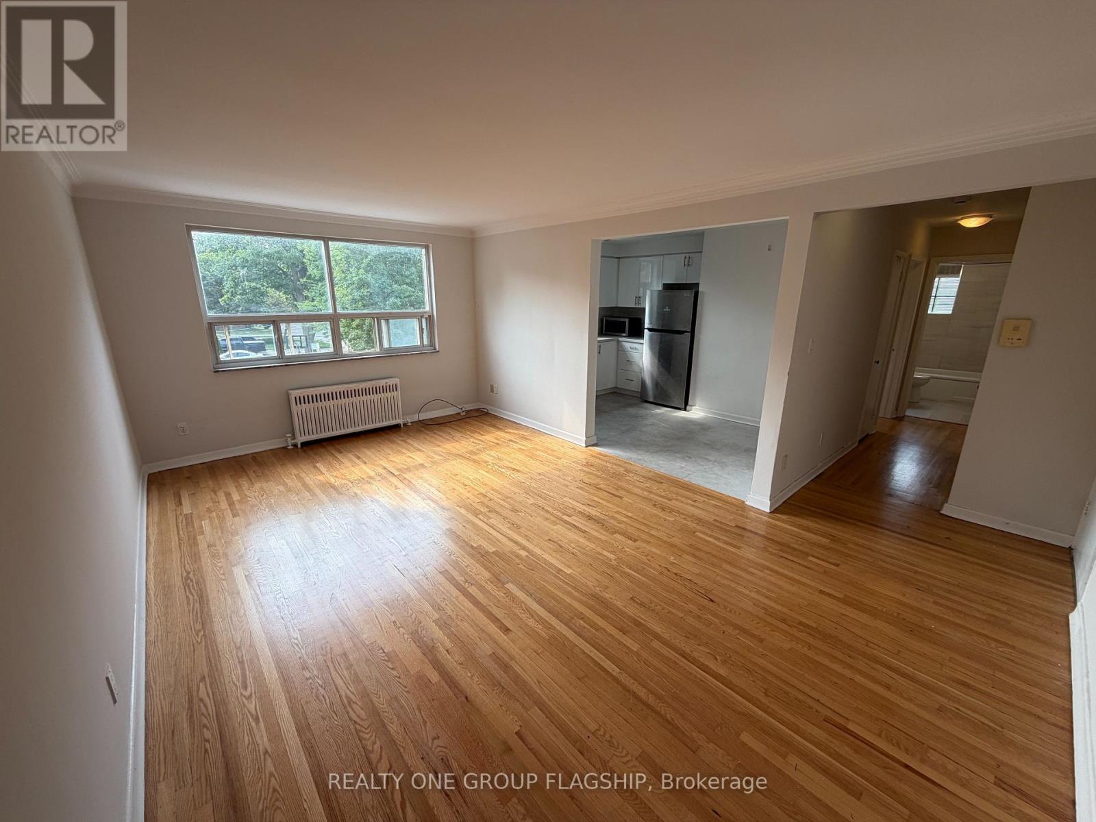 9 - 7 Elmwood Avenue S, Mississauga, Ontario  L5G 3J6 - Photo 5 - W13535750