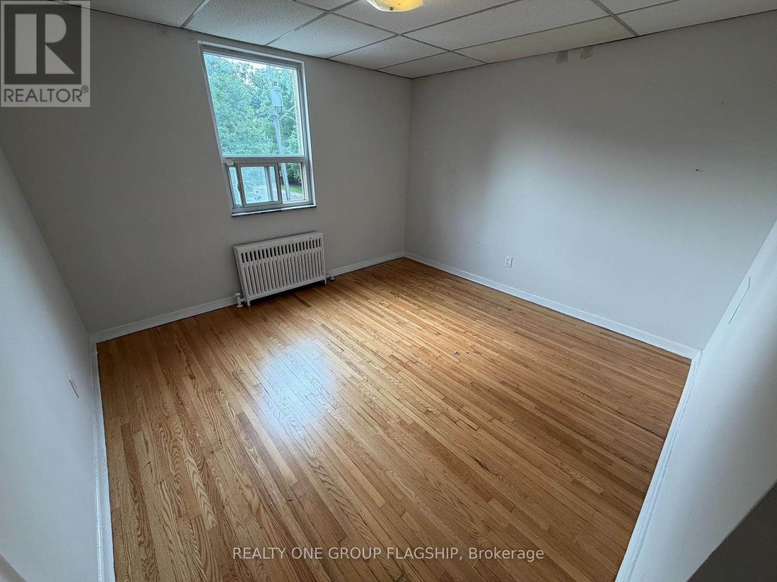 9 - 7 Elmwood Avenue S, Mississauga, Ontario  L5G 3J6 - Photo 12 - W13535750