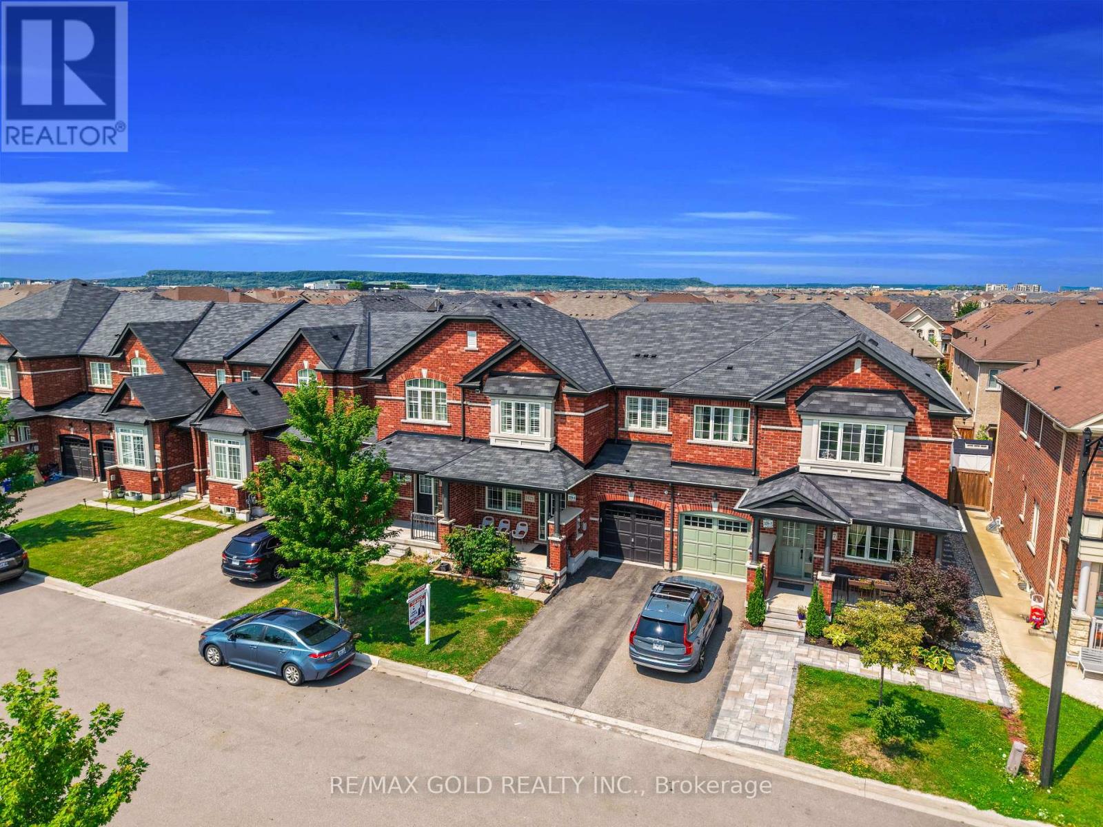1625 Sorensen Court, Milton, Ontario  L9E 1G8 - Photo 7 - W13666264