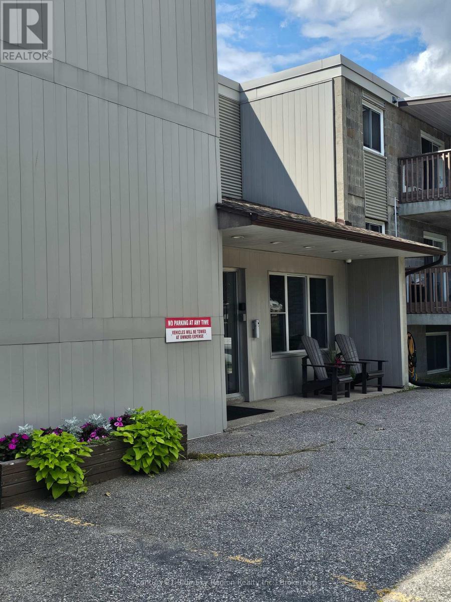306 - 213 Leonard Street, North Bay, Ontario  P1B 5K3 - Photo 3 - X13662500