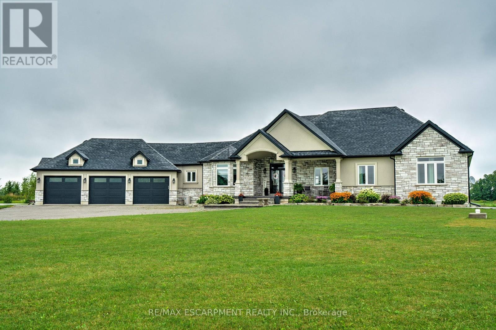 148 Moores Road, Haldimand, Ontario  N0A 1R0 - Photo 4 - X13529090