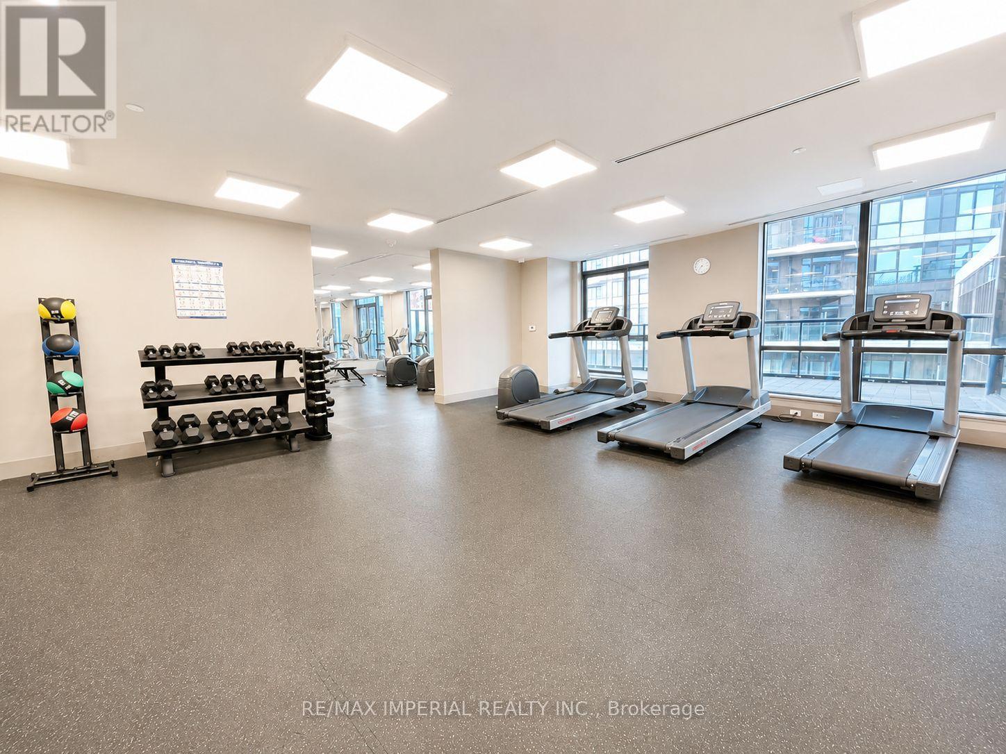 403, Master Room - 65 Watergarden Drive, Mississauga, Ontario  L5R 1B2 - Photo 21 - W13665496
