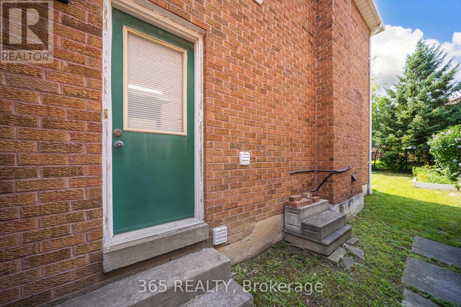 52 Leeward Drive, Brampton, Ontario  L6S 5V8 - Photo 47 - W13665724