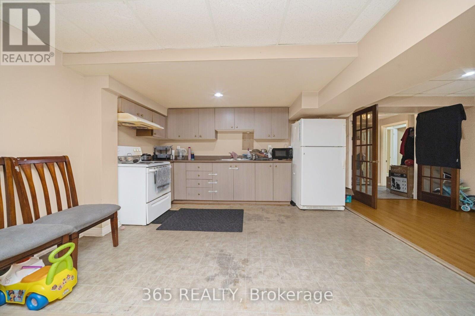 52 Leeward Drive, Brampton, Ontario  L6S 5V8 - Photo 41 - W13665724