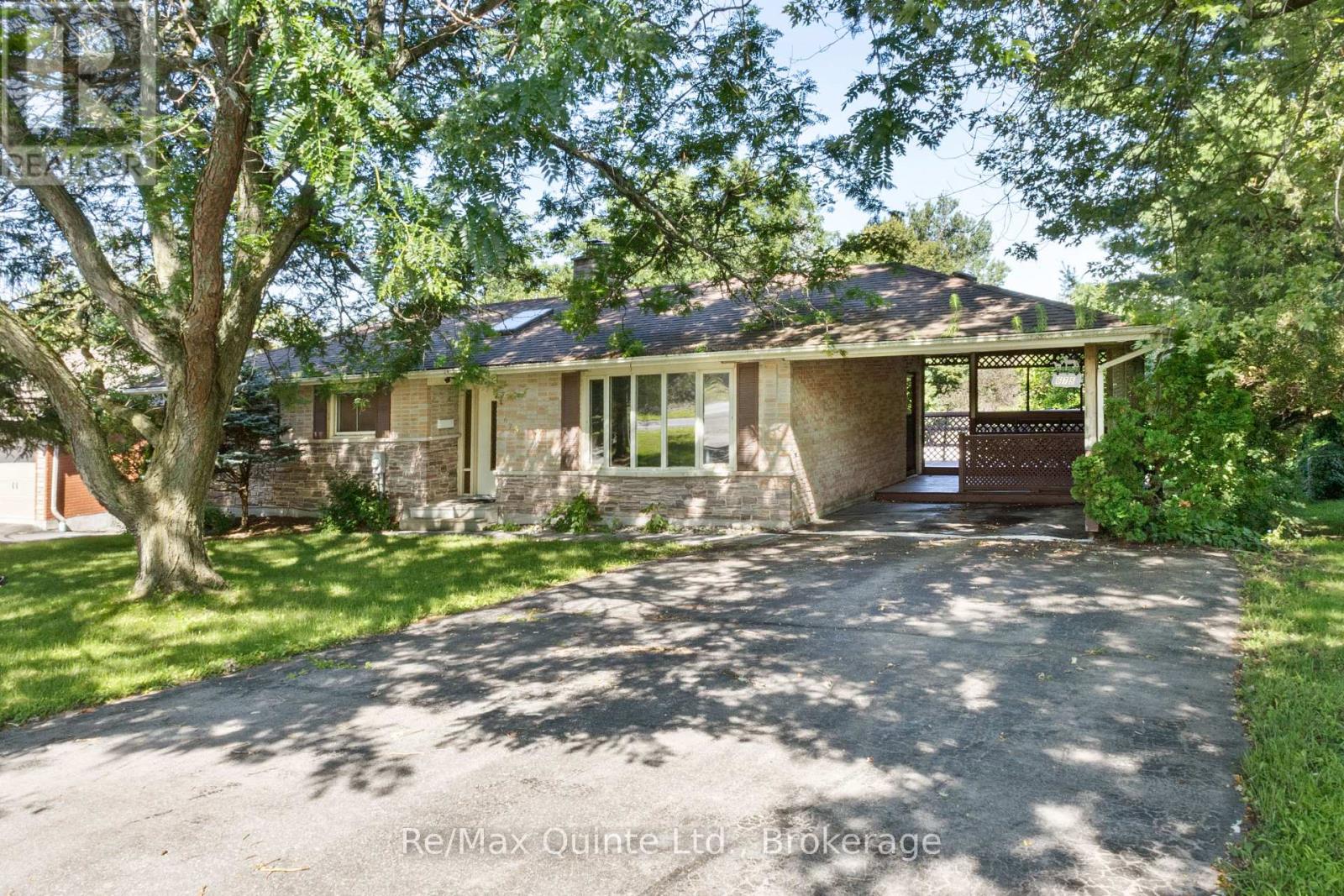675 PALACE ROAD, Greater Napanee, Ontario
