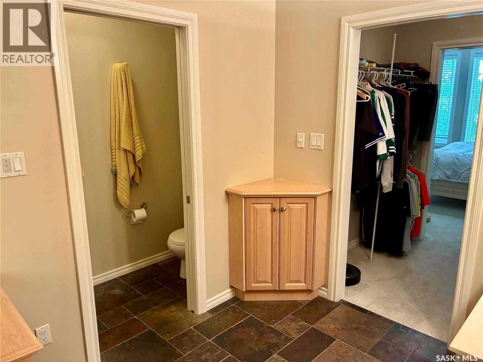 10170 Wascana Estates, Regina, Saskatchewan  S4V 3E5 - Photo 24 - SK045345