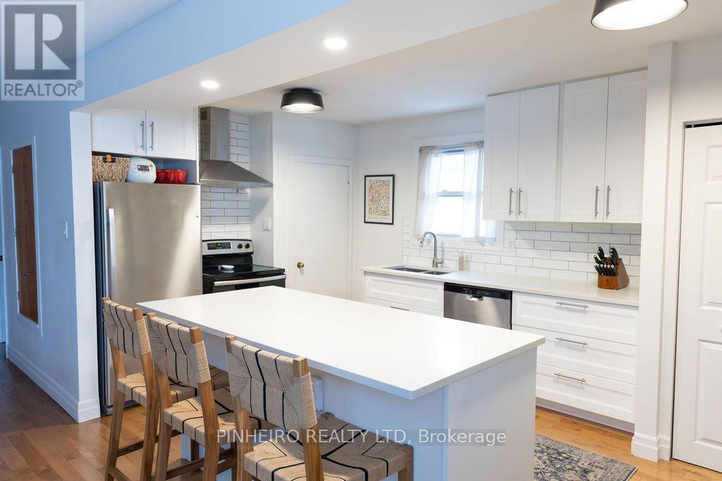 83 Emery Street W, London South, Ontario  N6J 1R9 - Photo 3 - X13666664