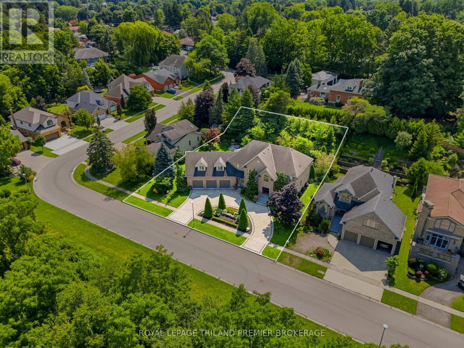 23 JACK POOLE DRIVE, Woodstock, Ontario