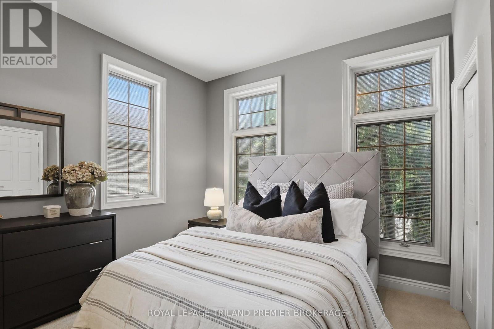 23 Jack Poole Drive, Woodstock, Ontario  N4S 8V9 - Photo 5 - X13666750