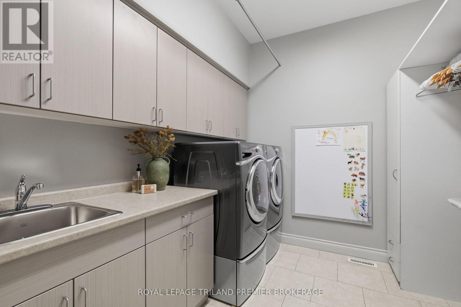 23 Jack Poole Drive, Woodstock, Ontario  N4S 8V9 - Photo 7 - X13666750