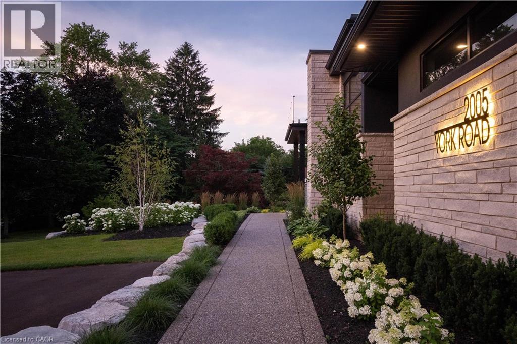 2005 York Road, Niagara-On-The-Lake, Ontario  L0S 1J0 - Photo 4 - 40847475
