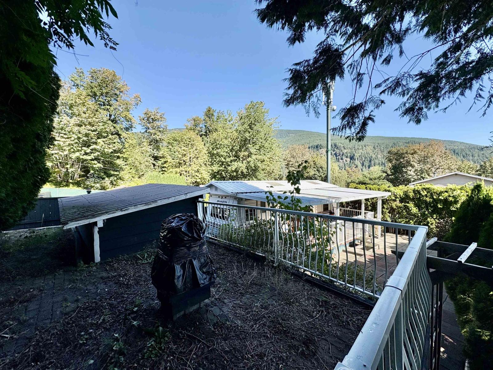 211 1436 Frost Road, Columbia Valley, Cultus Lake, British Columbia  V2R 4X8 - Photo 13 - R3154817