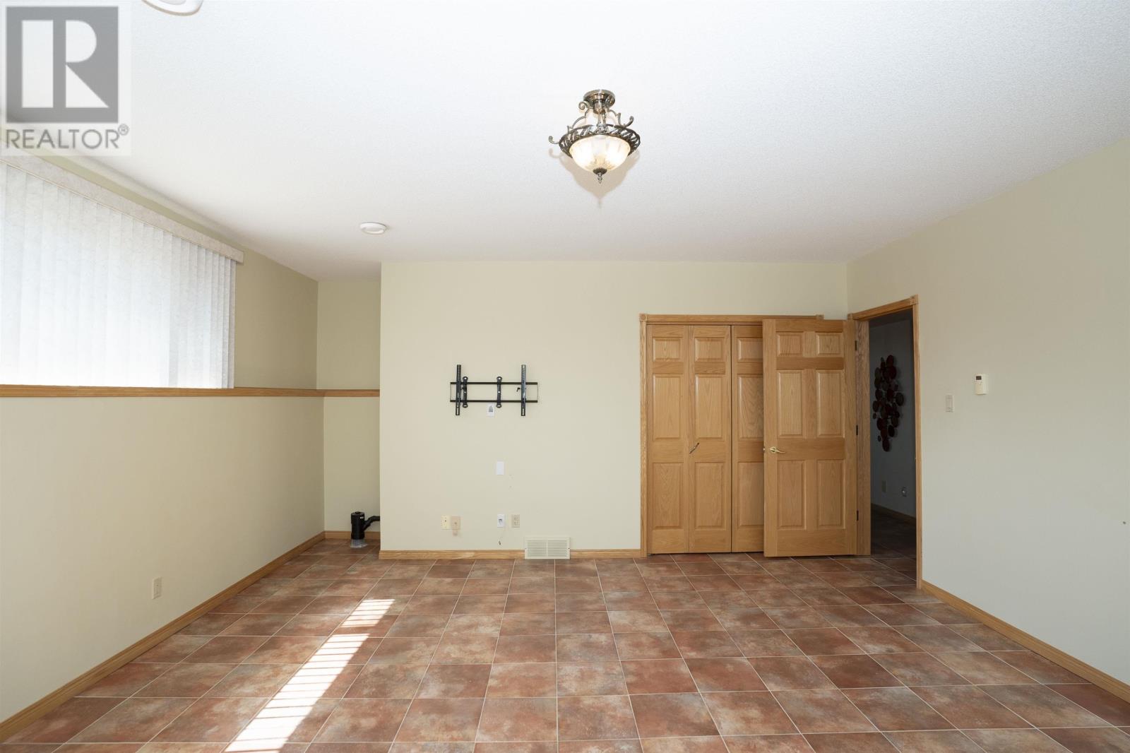 316 Fairbrooke Cres, Thunder Bay, Ontario  P7B 6Z7 - Photo 36 - TB2602338