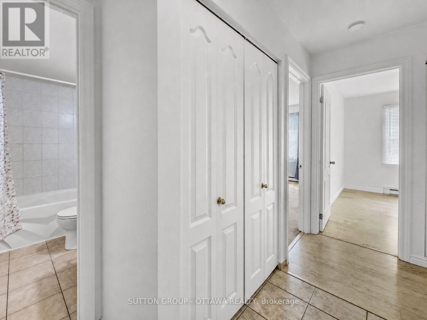 202a - 2044 Arrowsmith Drive, Ottawa, Ontario K1J 7V8 - Photo 5 - X13666694