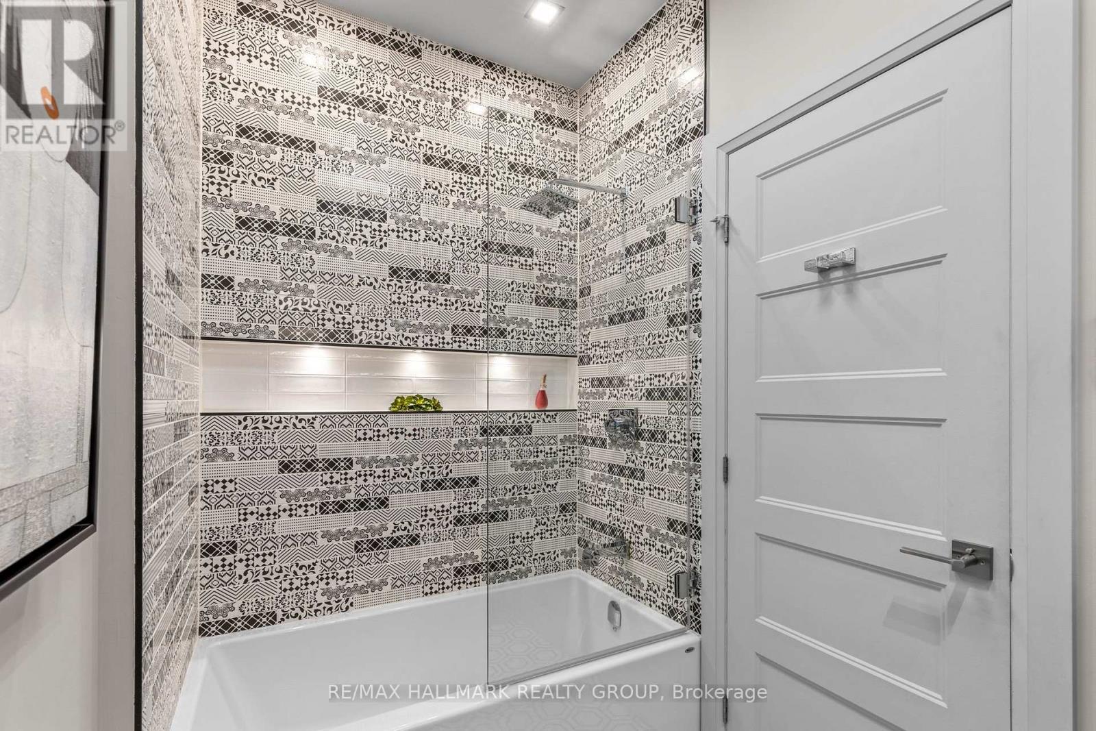 1832 Springridge Drive, Ottawa, Ontario  K4A 4P3 - Photo 21 - X13666780