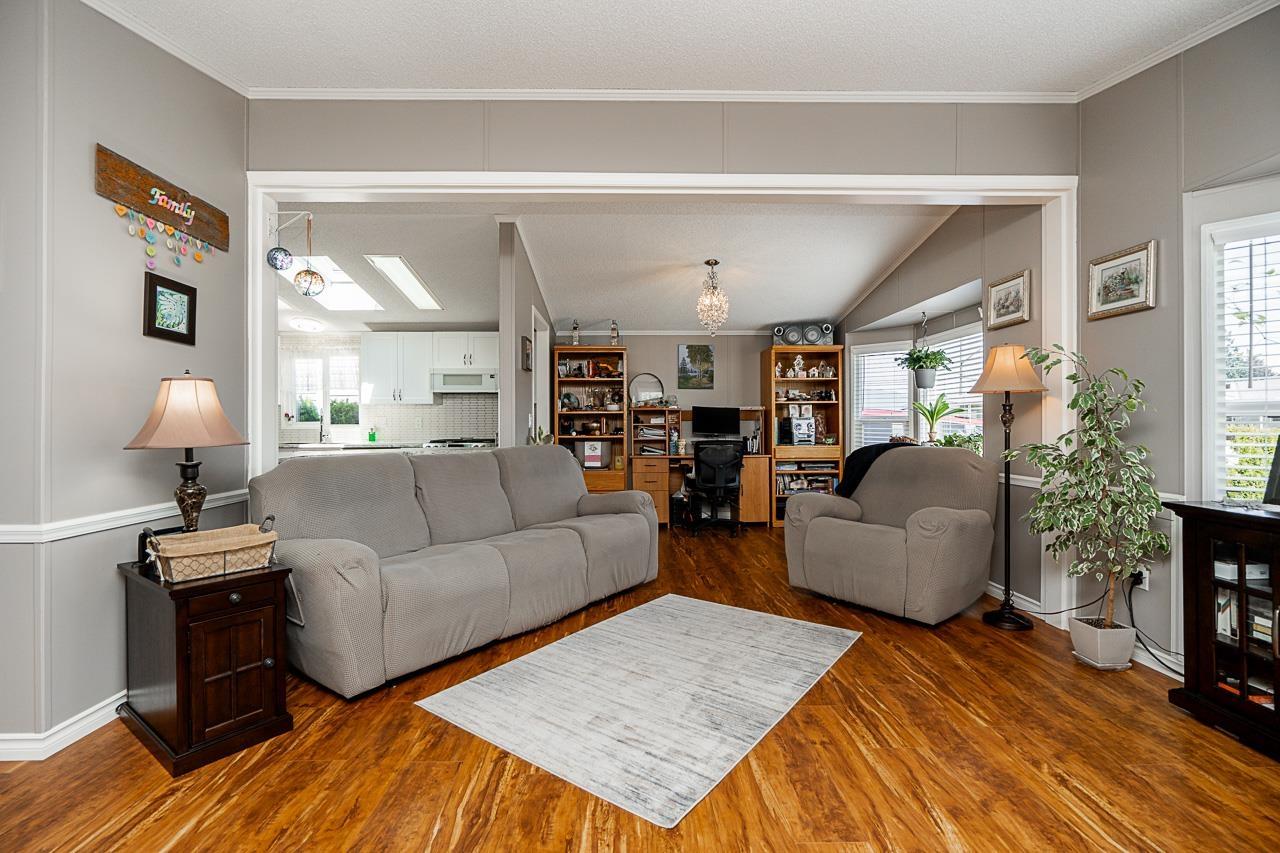 59 45918 Knight Road, Sardis East Vedder, Chilliwack, British Columbia  V2R 3X4 - Photo 3 - R3154277