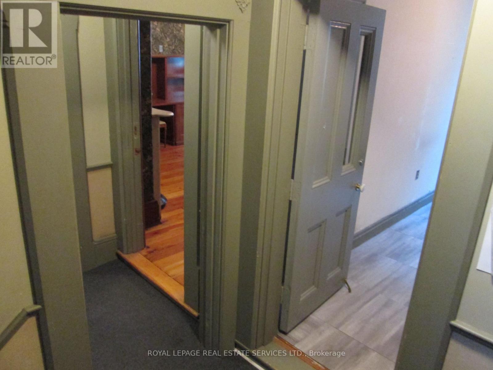 6 Trinity Square, Toronto, Ontario  M5G 1B1 - Photo 12 - C13666700