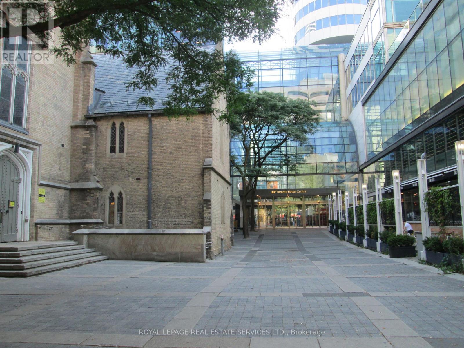 6 Trinity Square, Toronto, Ontario  M5G 1B1 - Photo 18 - C13666700