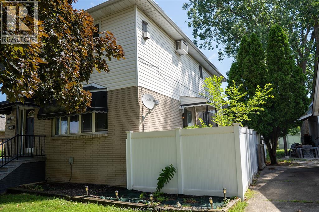 3138 Hartley Drive, Windsor, Ontario  N8T 1Z2 - Photo 4 - 26019626