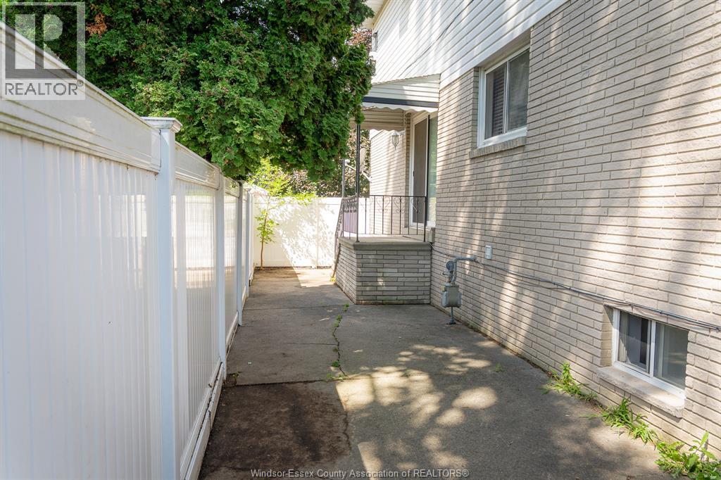 3138 Hartley Drive, Windsor, Ontario  N8T 1Z2 - Photo 9 - 26019626