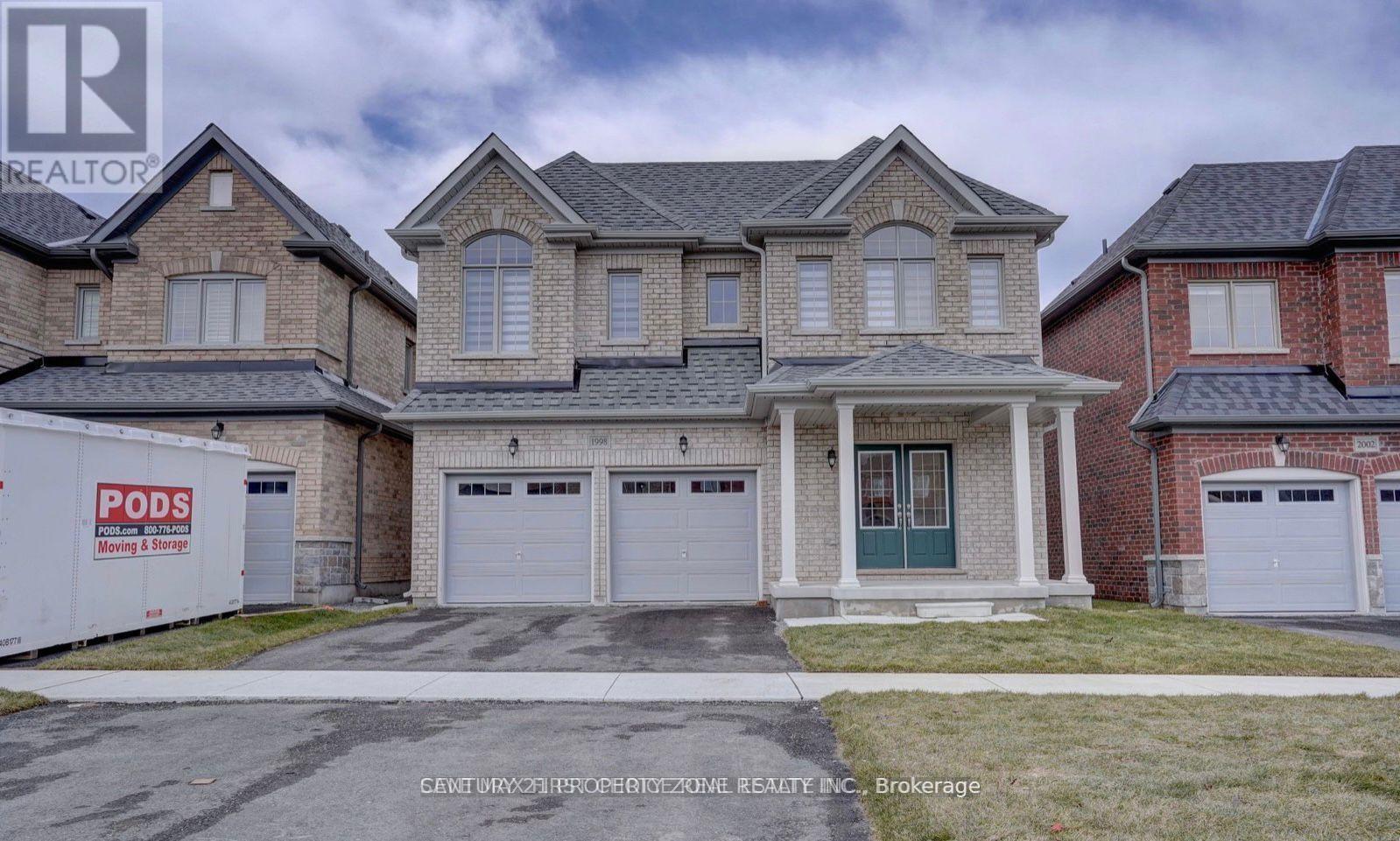 1998 GRANDVIEW STREET N, Oshawa, Ontario