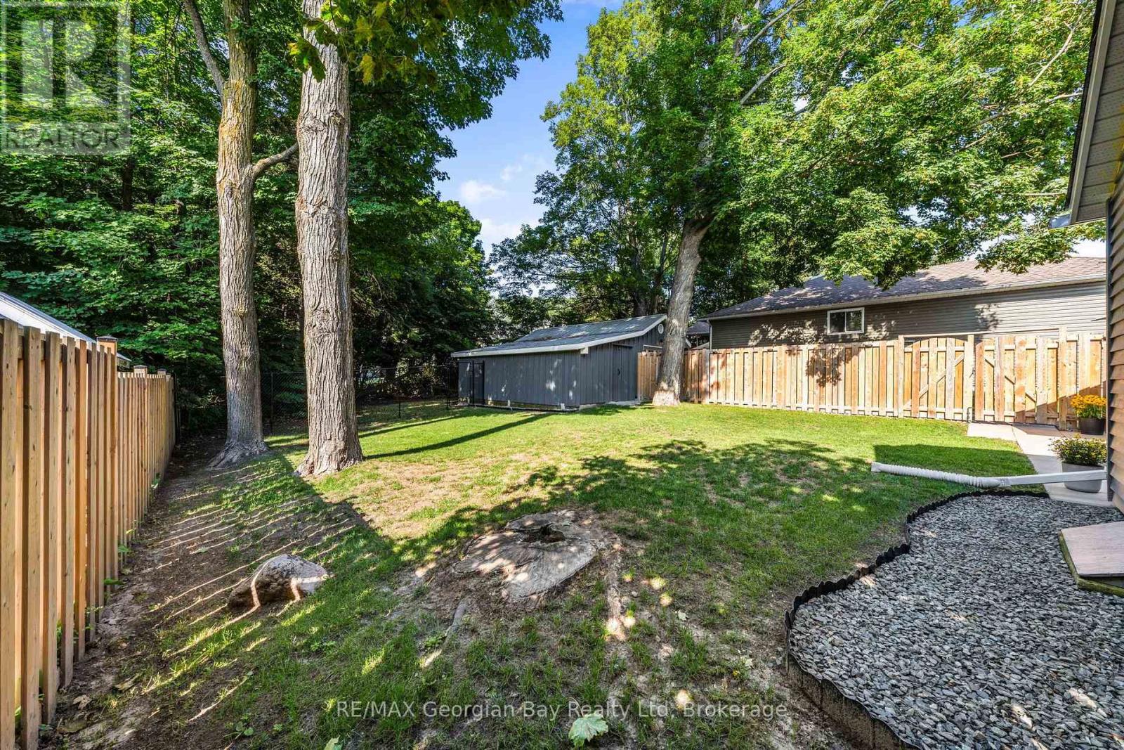 59 Broad Street, Penetanguishene, Ontario  L9M 1G4 - Photo 26 - S13666762