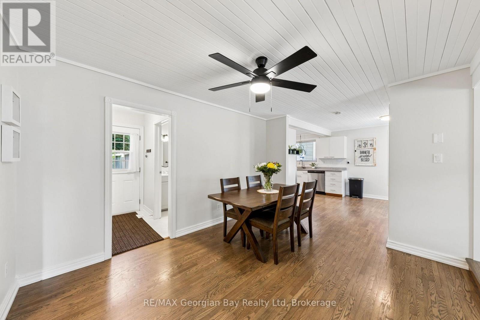 59 Broad Street, Penetanguishene, Ontario  L9M 1G4 - Photo 9 - S13666762