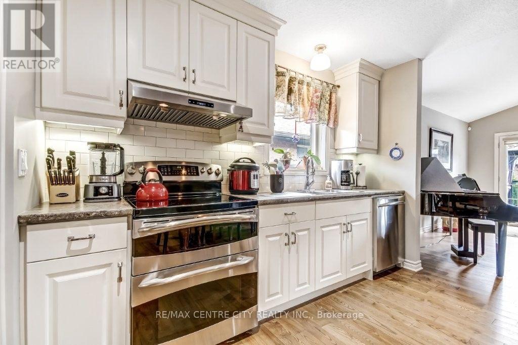 67 Peach Tree Boulevard, St. Thomas, Ontario  N5R 0C1 - Photo 7 - X13635780