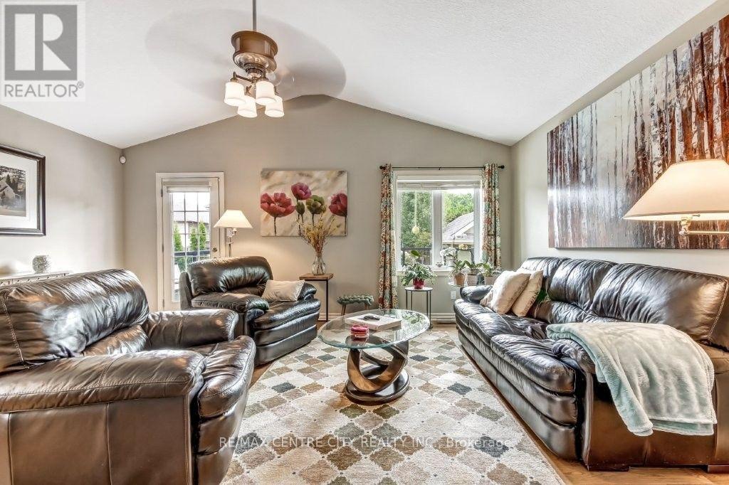67 Peach Tree Boulevard, St. Thomas, Ontario  N5R 0C1 - Photo 9 - X13635780