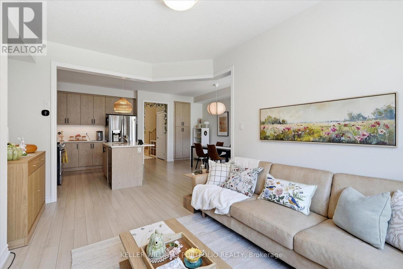 9 Viola Street, East Gwillimbury, Ontario L9N 0T6 - Photo 10 - N13666686