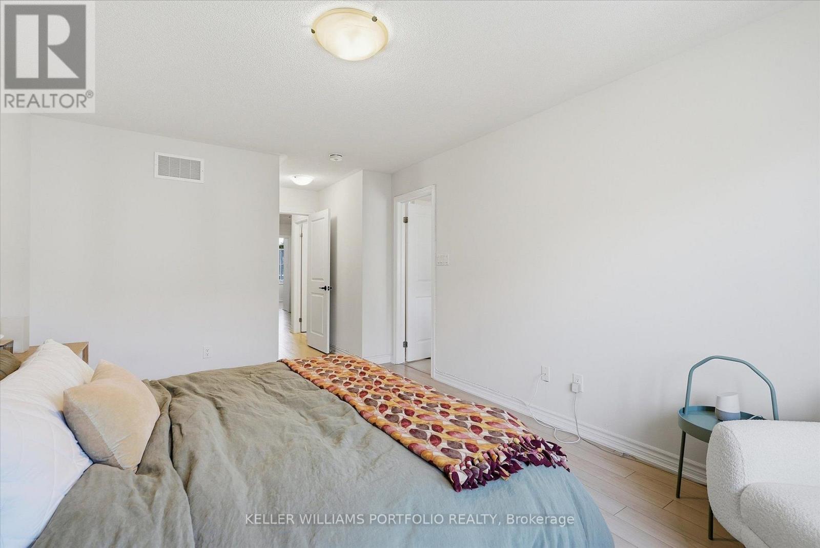 9 Viola Street, East Gwillimbury, Ontario L9N 0T6 - Photo 26 - N13666686