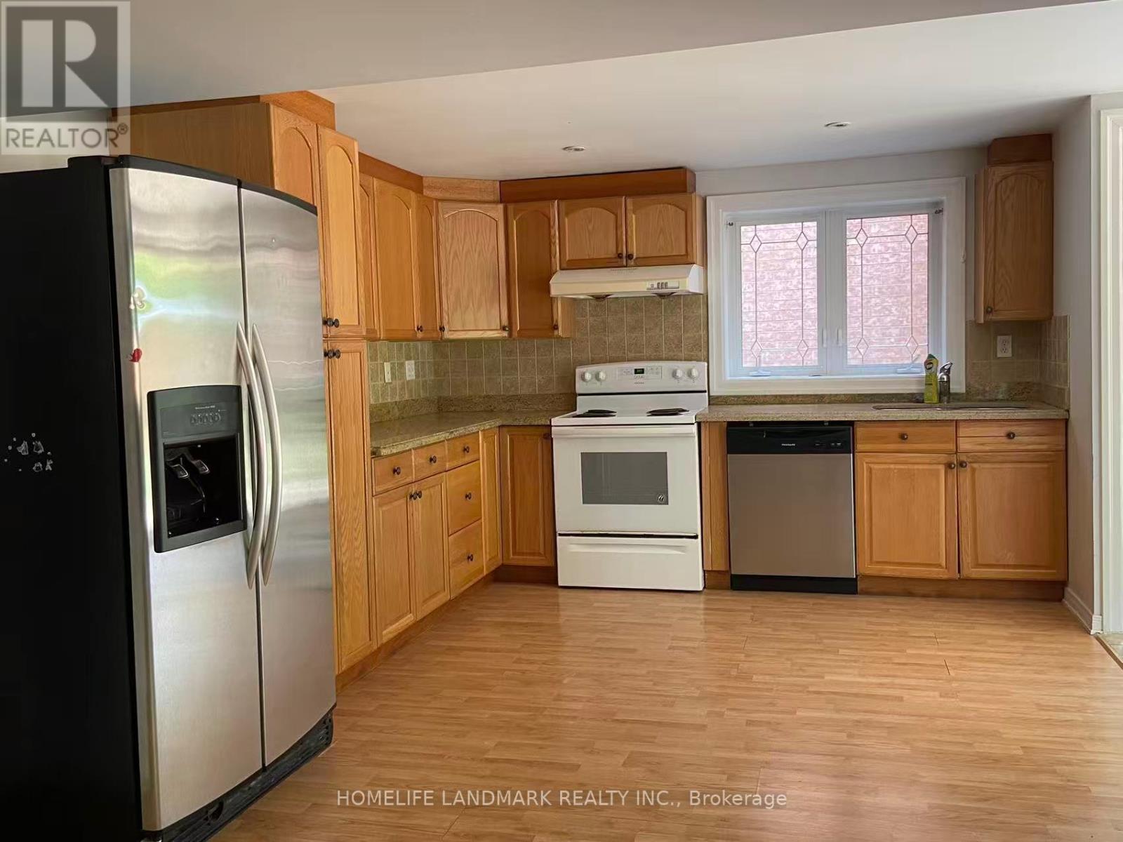 Lower - 28 Delphinium Avenue, Richmond Hill, Ontario L4E 4N6 - Photo 3 - N13666772