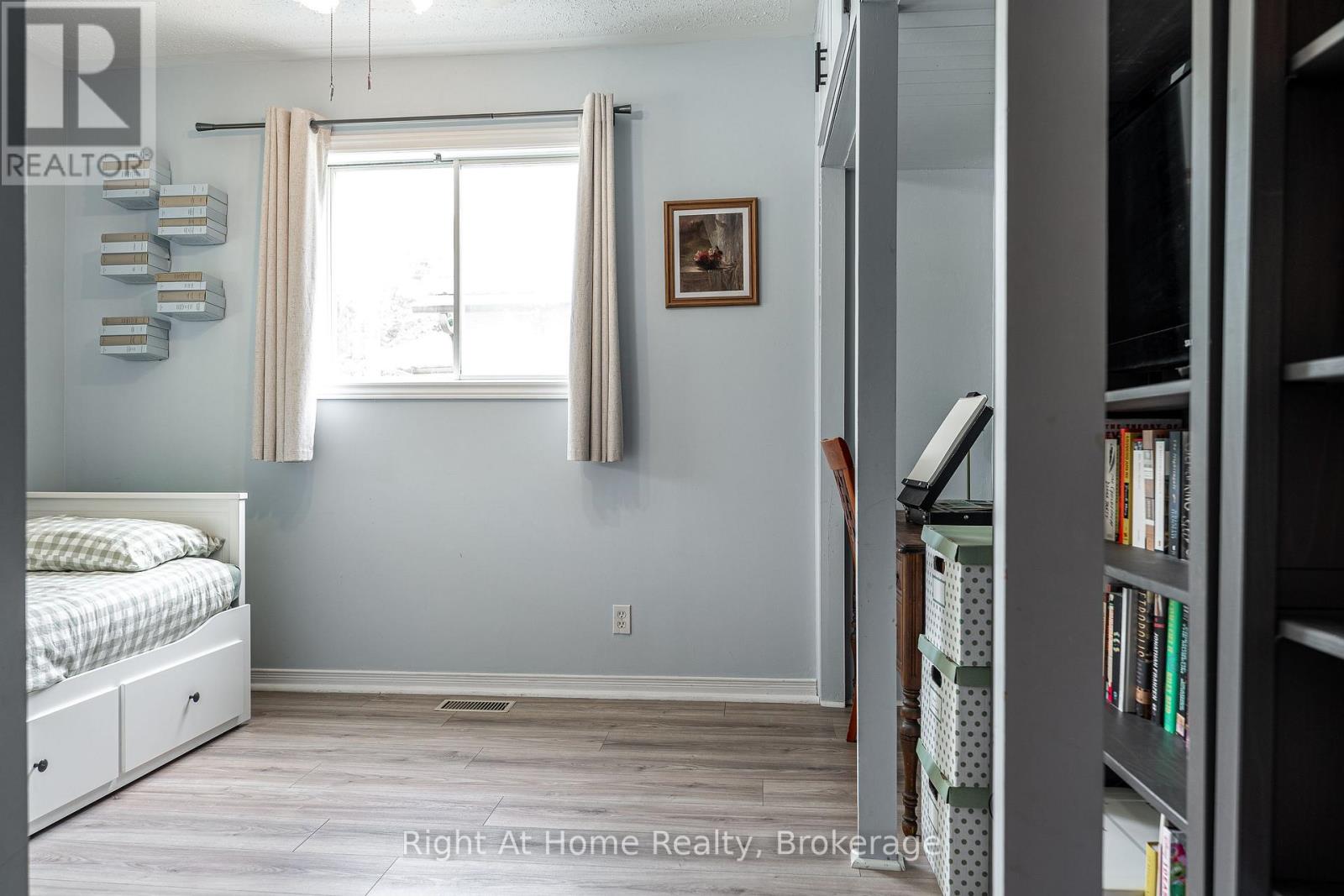 217 West Gore Street, Stratford, Ontario  N5A 1K7 - Photo 20 - X13666672