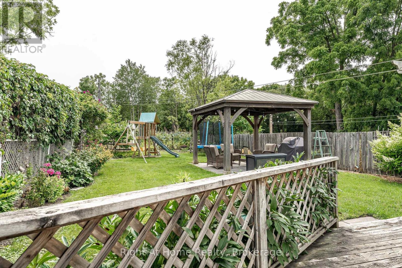 217 West Gore Street, Stratford, Ontario  N5A 1K7 - Photo 32 - X13666672