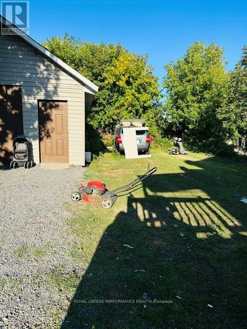 221-221a - 221 St Felix Street, Cornwall, Ontario  K6H 5A4 - Photo 18 - X13666638