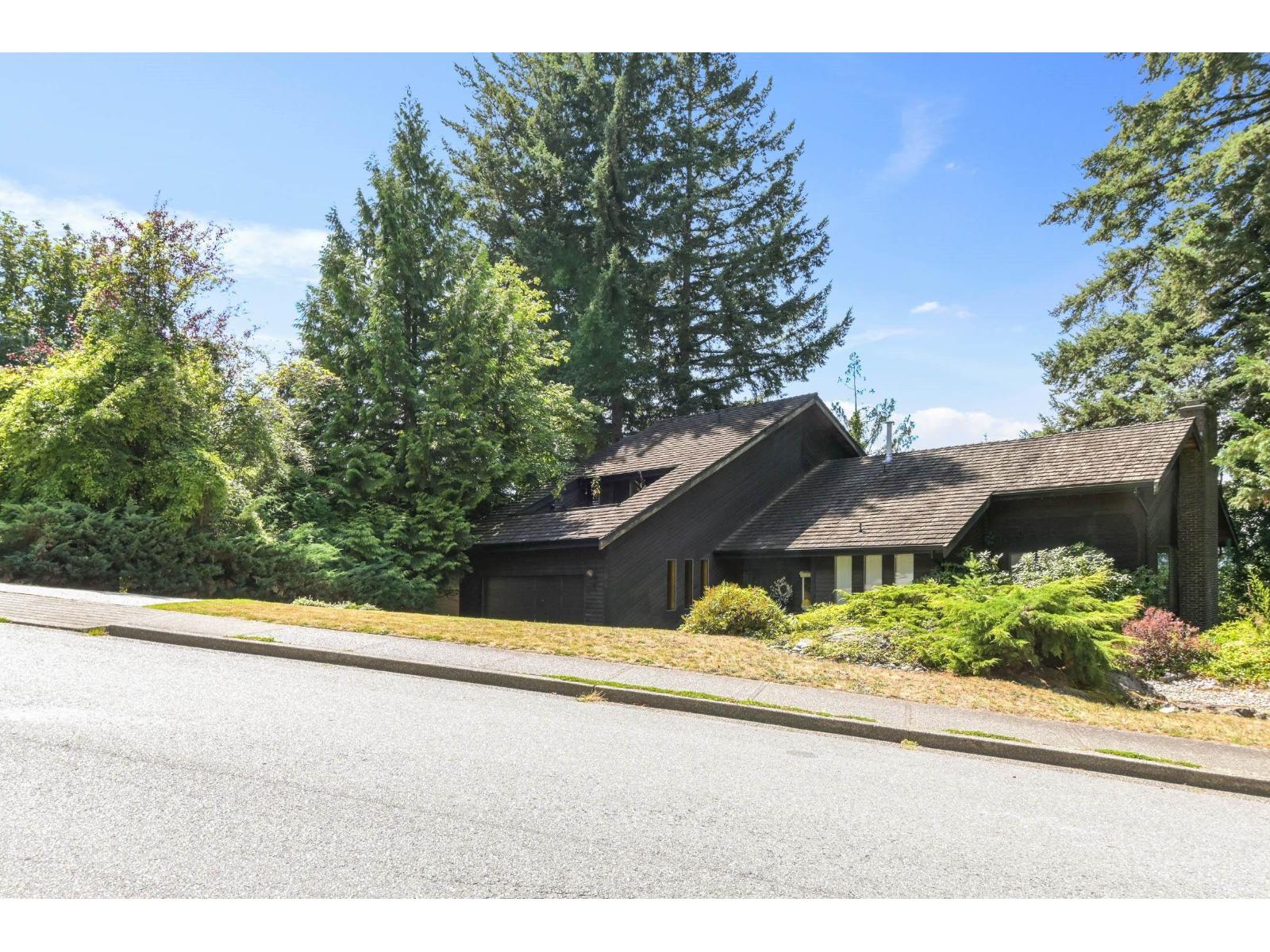 2704 St. Moritz Way, Abbotsford, British Columbia  V3G 1C3 - Photo 2 - R3154872