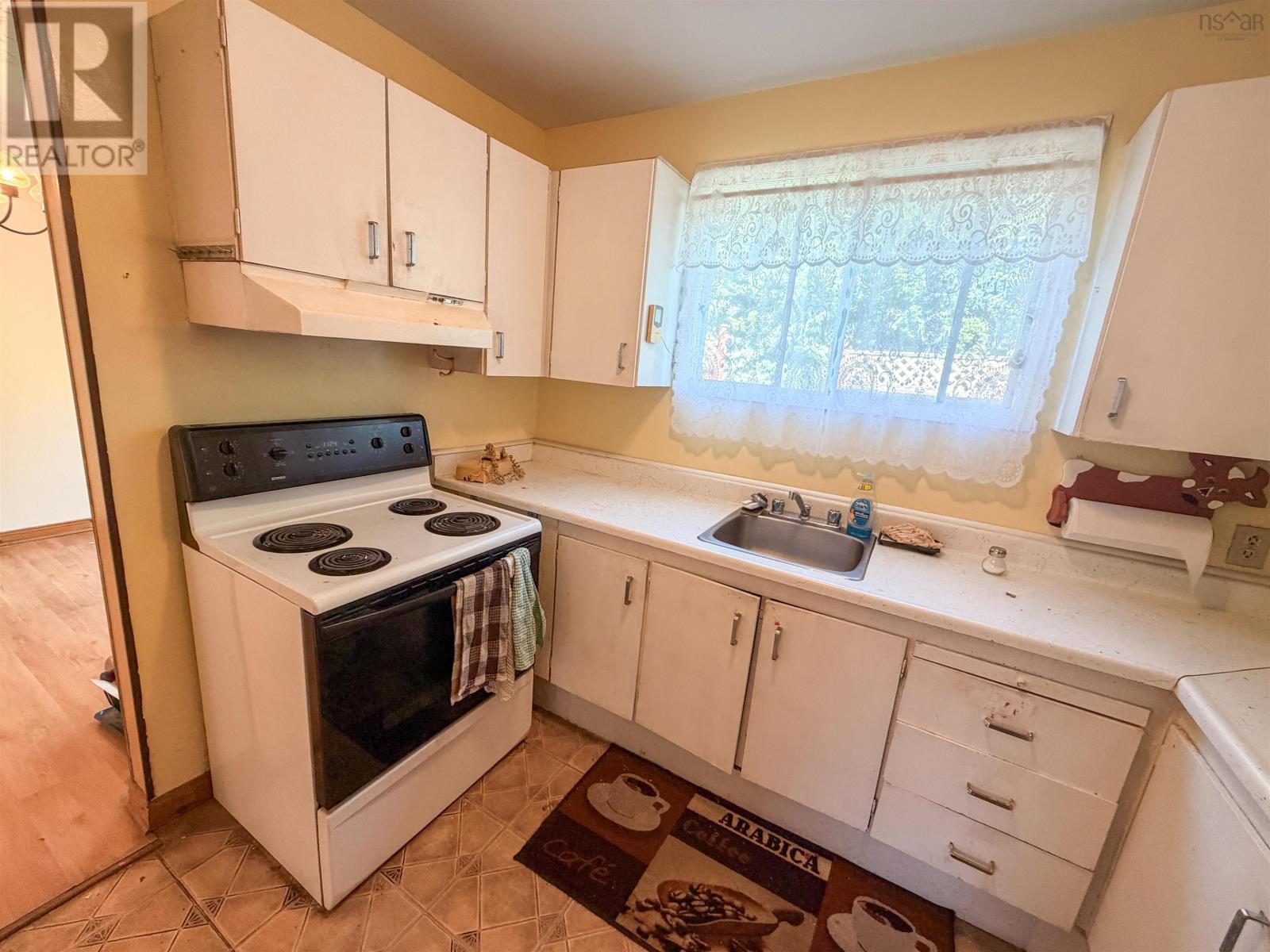 19 Brompton Road, Dartmouth, Nova Scotia  B2W 4M5 - Photo 11 - 202620071